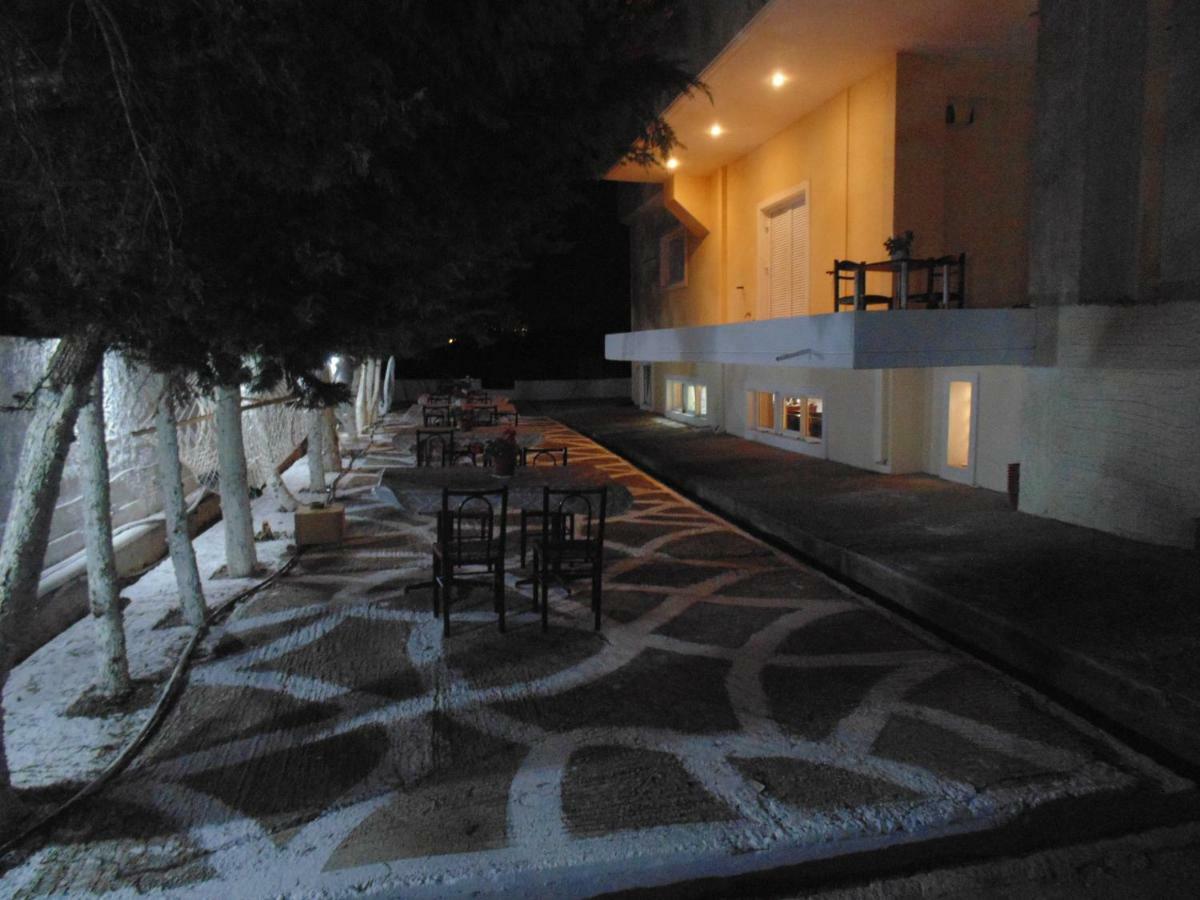 Cozy Country House Hotel Kalivia Thorikou Exterior foto